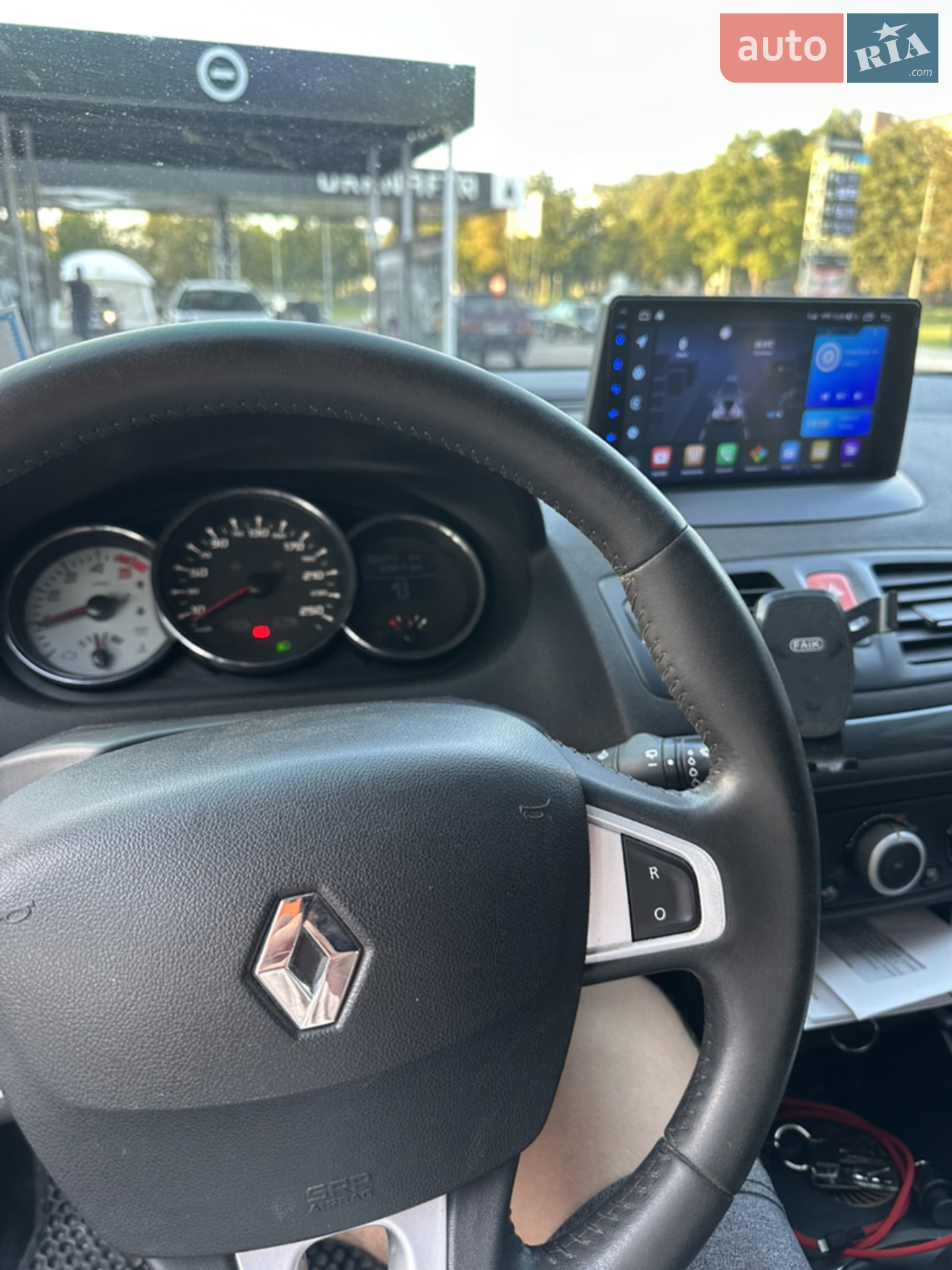 2010 Renault Megane - мініатюра 7