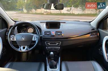 Универсал Renault Megane 2011 в 