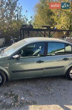 Седан Renault Megane 2004 в Днепре