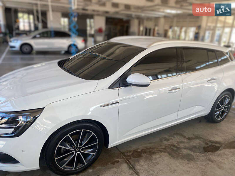 Универсал Renault Megane 2017 в Николаеве