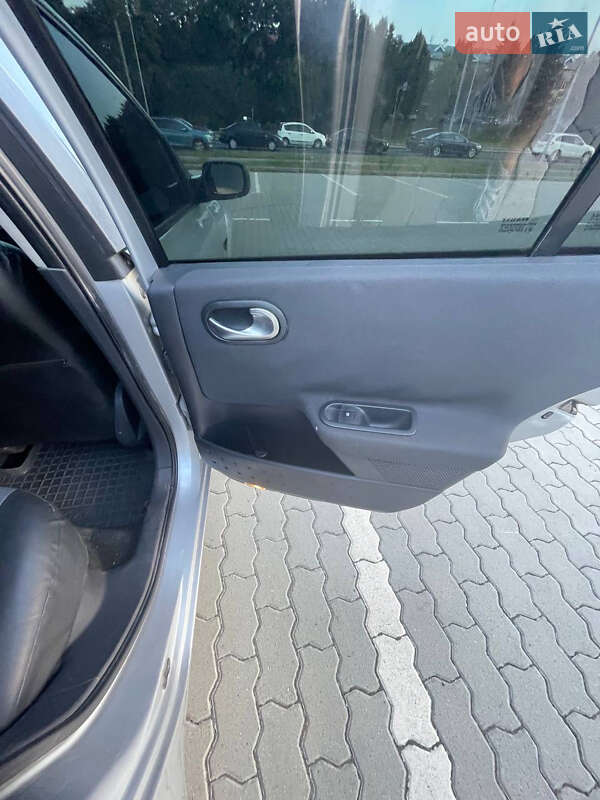 Хэтчбек Renault Megane 2007 в Львове фото 11 Хэтчбек Renault Megane 2007 в Львове