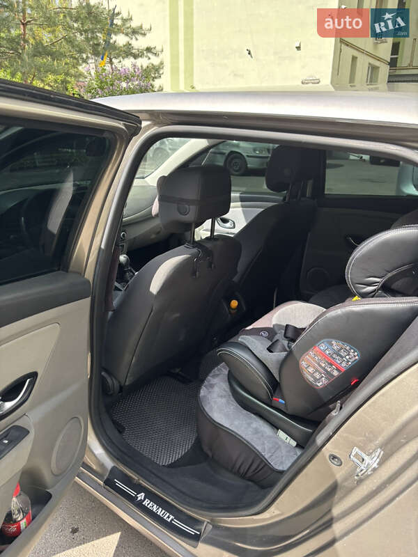 Универсал Renault Megane 2010 в Виннице фото 12 Универсал Renault Megane 2010 в Виннице