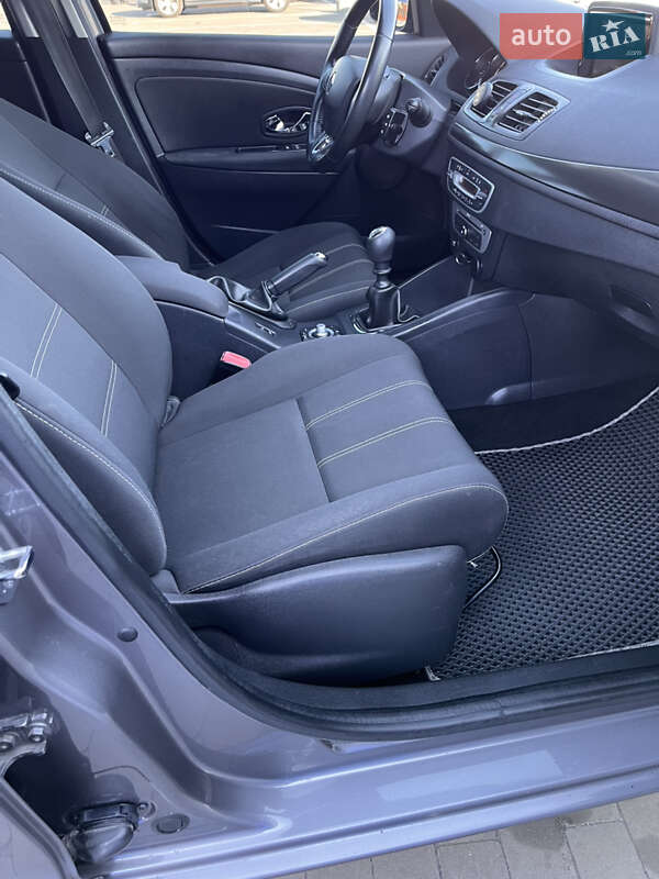 Хэтчбек Renault Megane 2013 в Киеве