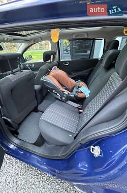 Универсал Renault Megane 2006 в  фото 32 Универсал Renault Megane 2006 в