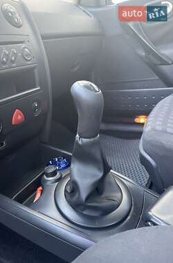 Универсал Renault Megane 2006 в  фото 42 Универсал Renault Megane 2006 в