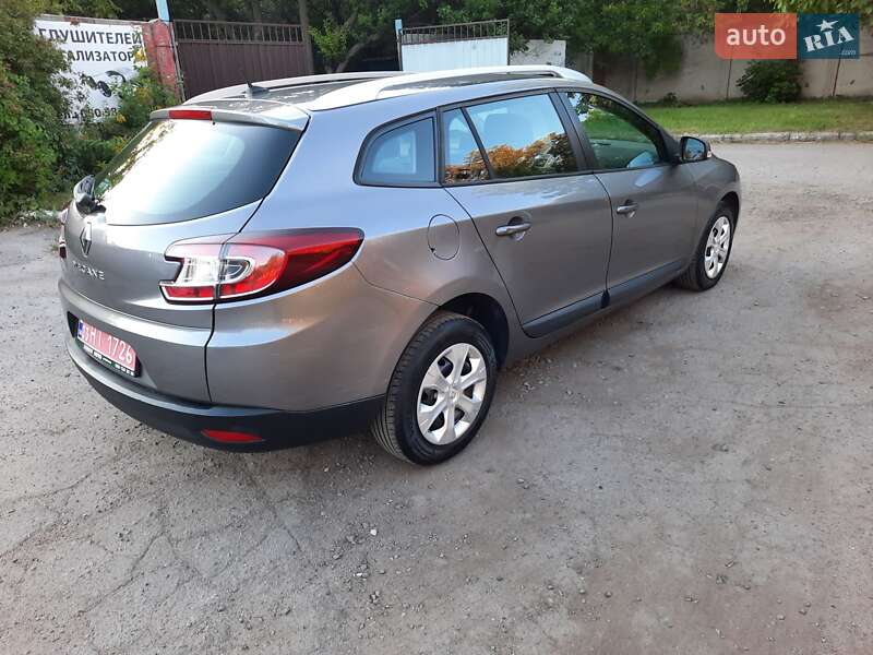 Универсал Renault Megane 2011 в Полтаве
