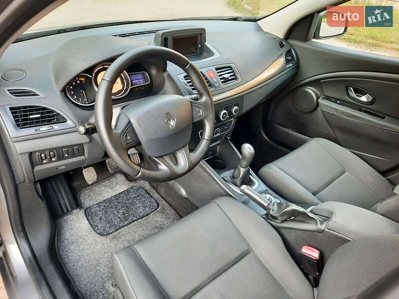 Универсал Renault Megane 2011 в Полтаве