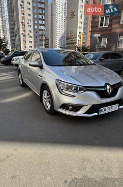 Седан Renault Megane 2018 в Киеве