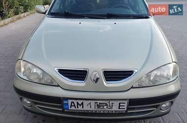 Хэтчбек Renault Megane 2001 в Житомире