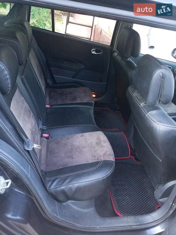 Универсал Renault Megane 2004 в Шаргороде фото 16 Универсал Renault Megane 2004 в Шаргороде