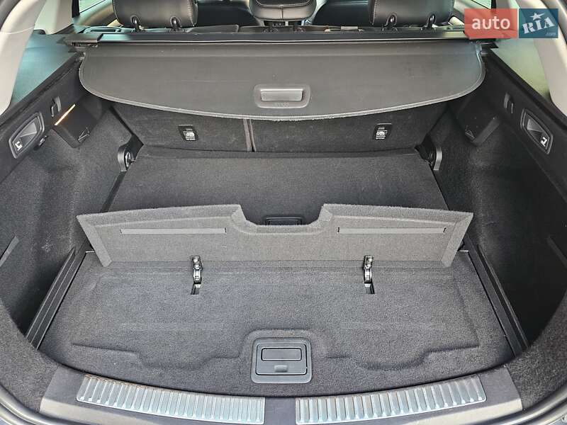 Универсал Renault Megane 2018 в Киеве фото 15 Универсал Renault Megane 2018 в Киеве