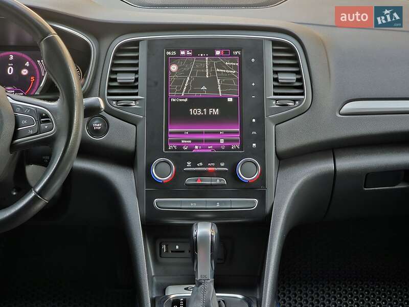 Универсал Renault Megane 2018 в Киеве фото 34 Универсал Renault Megane 2018 в Киеве