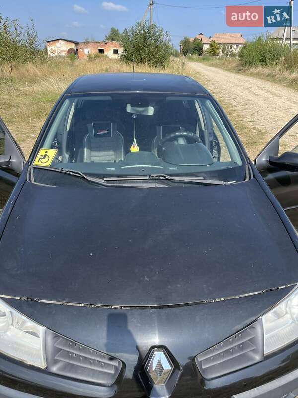 Седан Renault Megane 2006 в Рожнятове