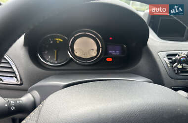 Универсал Renault Megane 2013 в 