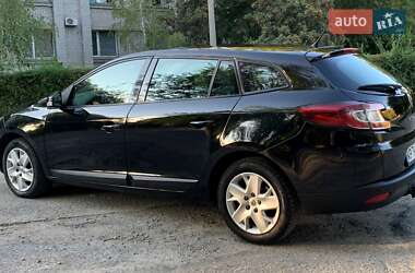 Универсал Renault Megane 2011 в 