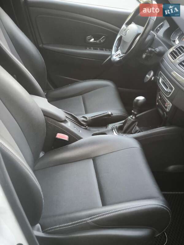 Хетчбек Renault Megane 2015 в Києві