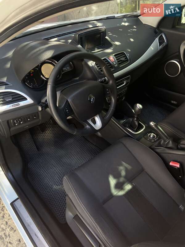 Универсал Renault Megane 2009 в Хмельницком фото 23 Универсал Renault Megane 2009 в Хмельницком