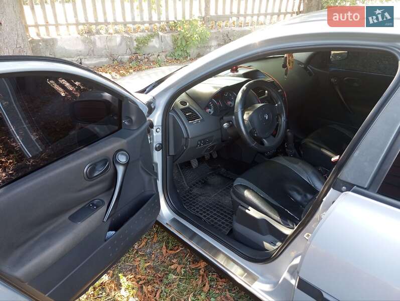 Седан Renault Megane 2004 в Виннице фото 3 Седан Renault Megane 2004 в Виннице