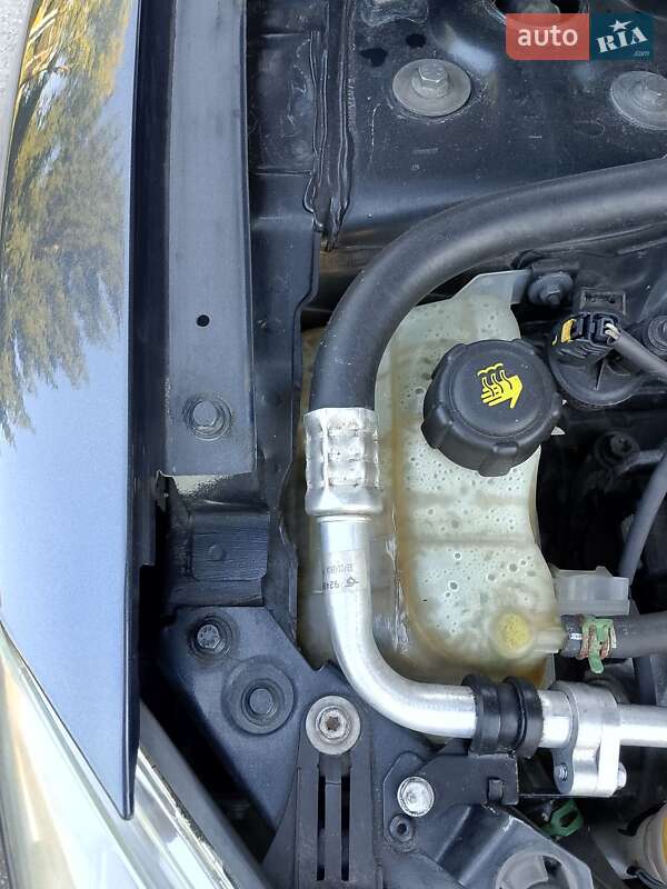 Универсал Renault Megane 2011 в Довбыше фото 16 Универсал Renault Megane 2011 в Довбыше