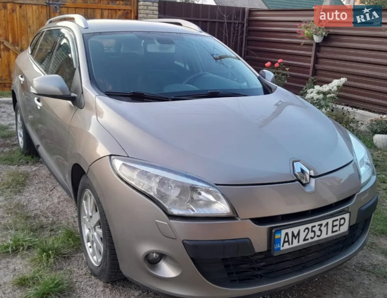 2010 Renault Megane - мініатюра 24