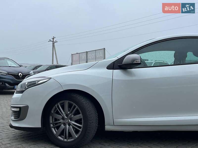 Купе Renault Megane 2015 в Львове