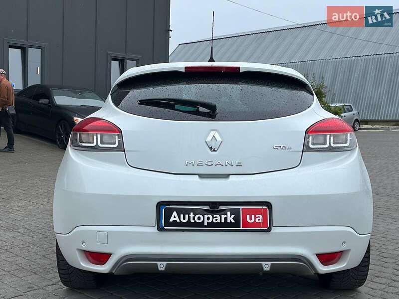 Купе Renault Megane 2015 в Львове