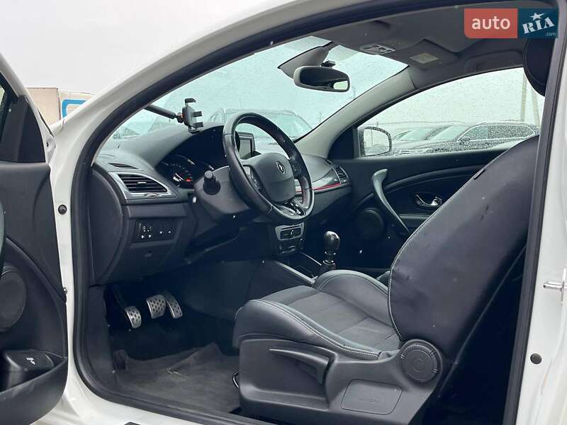 Купе Renault Megane 2015 в Львове