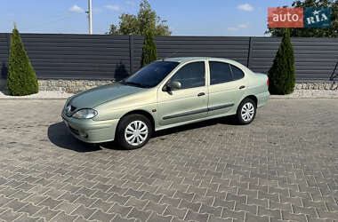 Седан Renault Megane 2001 в Умани