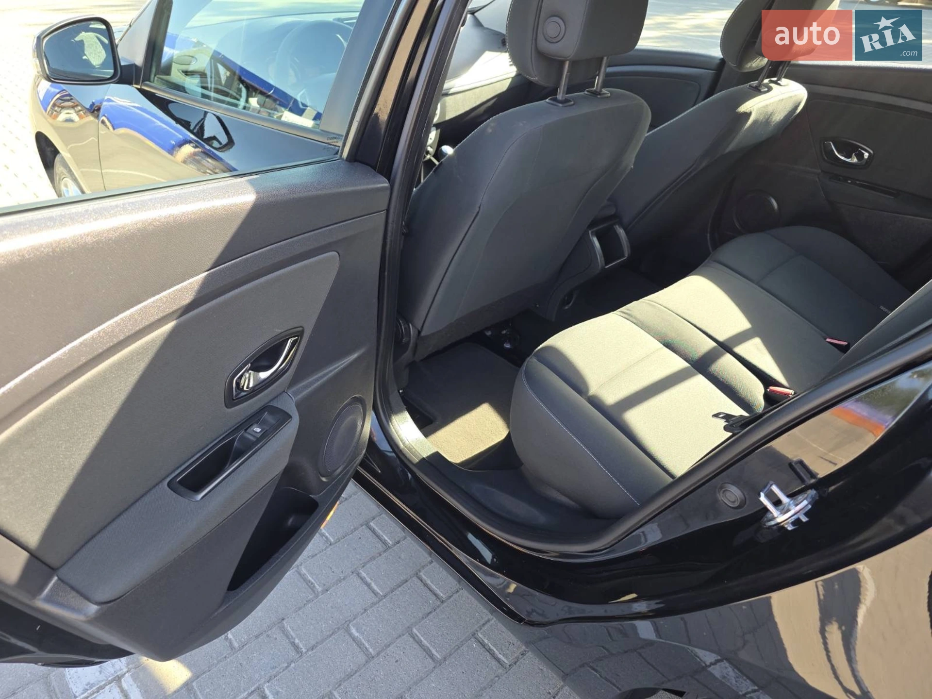 2012 Renault Megane - мініатюра 9