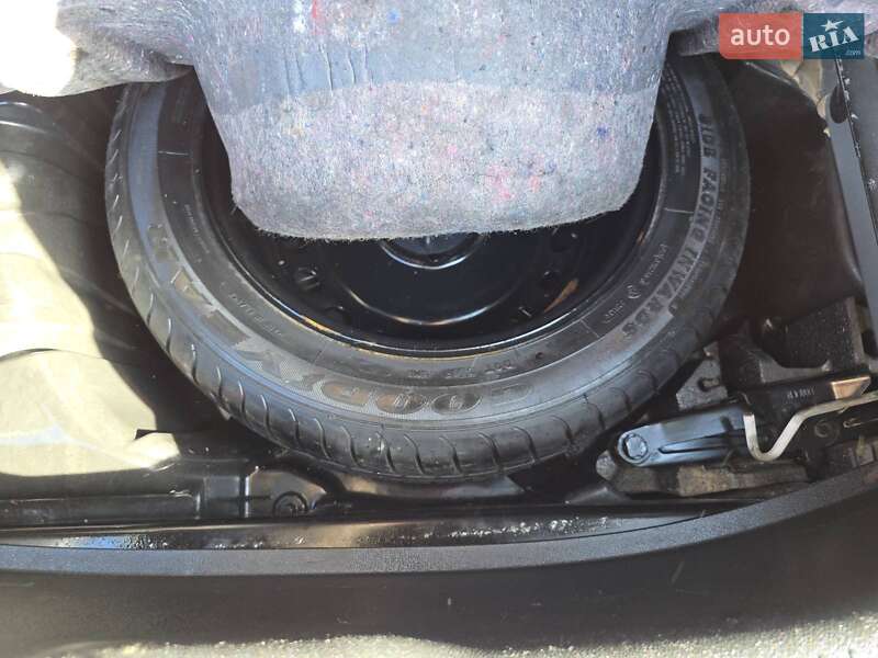 Хэтчбек Renault Megane 2012 в Коломые