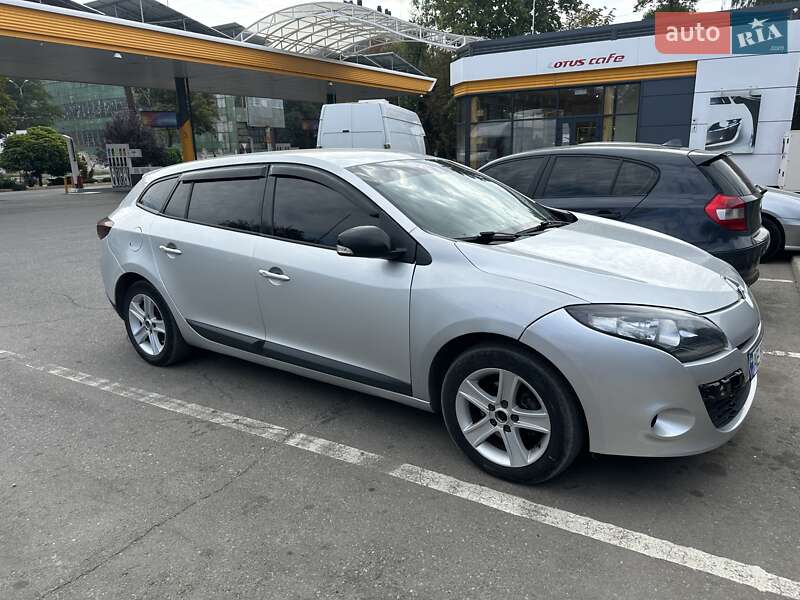 Універсал Renault Megane 2011 в 