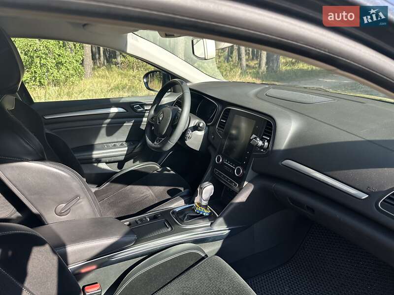 Седан Renault Megane 2017 в Обухові