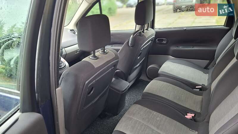 Мінівен Renault Megane 2004 в Києві