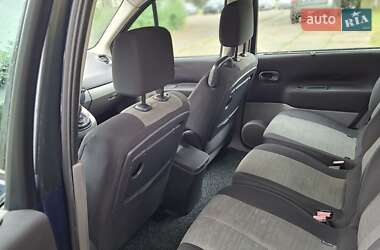 Минивэн Renault Megane 2004 в 