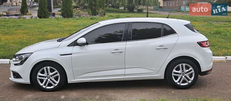 Хэтчбек Renault Megane 2017 в Звягеле
