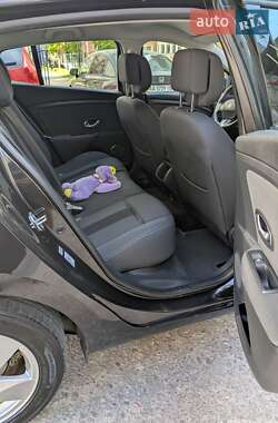 Хэтчбек Renault Megane 2009 в 