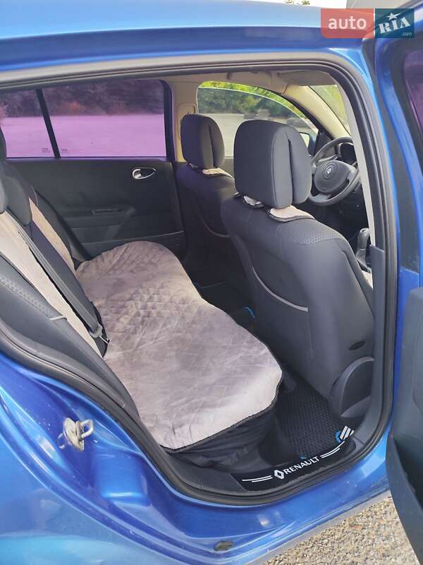 Хэтчбек Renault Megane 2002 в Львове