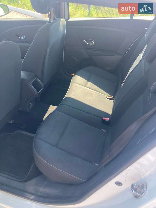 Универсал Renault Megane 2010 в Киеве