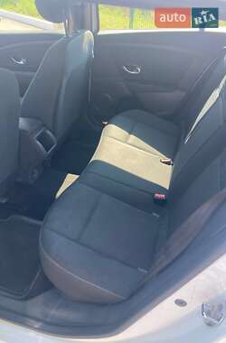Универсал Renault Megane 2010 в 