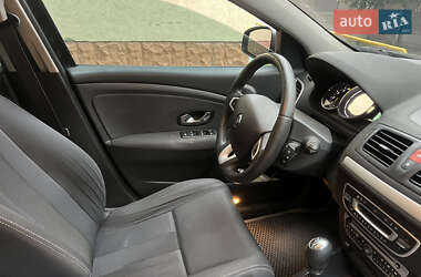 Универсал Renault Megane 2011 в 