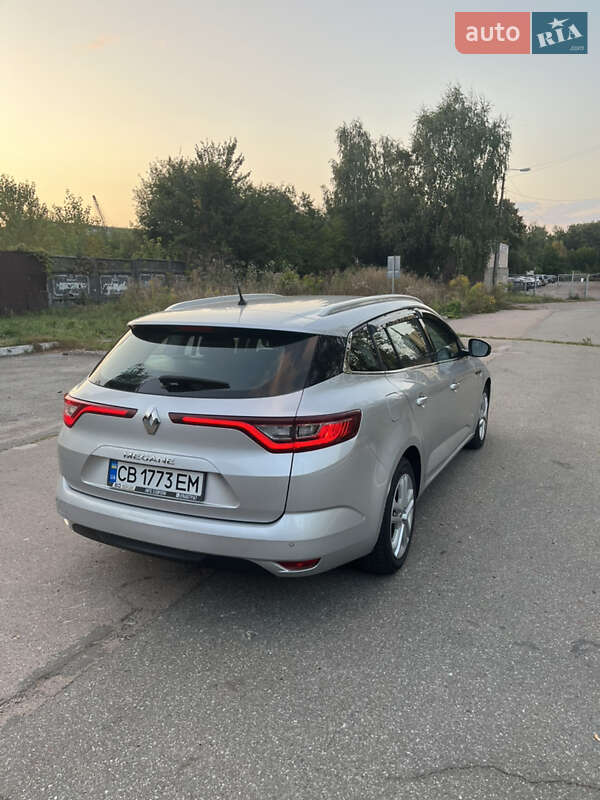 Универсал Renault Megane 2017 в Чернигове