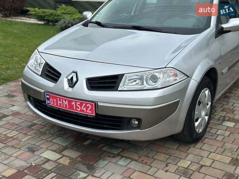 Седан Renault Megane 2007 в Бучаче