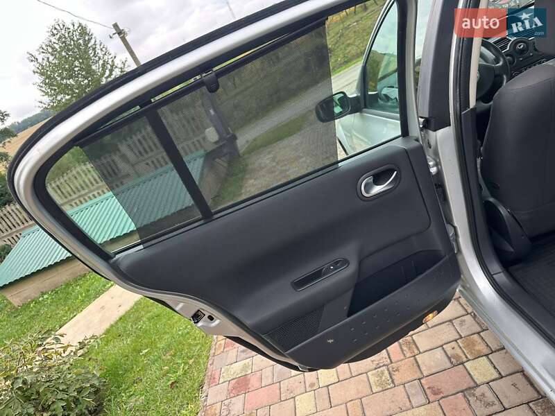 Седан Renault Megane 2007 в Бучаче