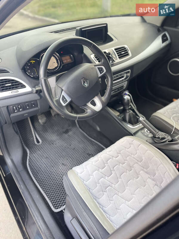Универсал Renault Megane 2012 в Чугуеве фото 5 Универсал Renault Megane 2012 в Чугуеве