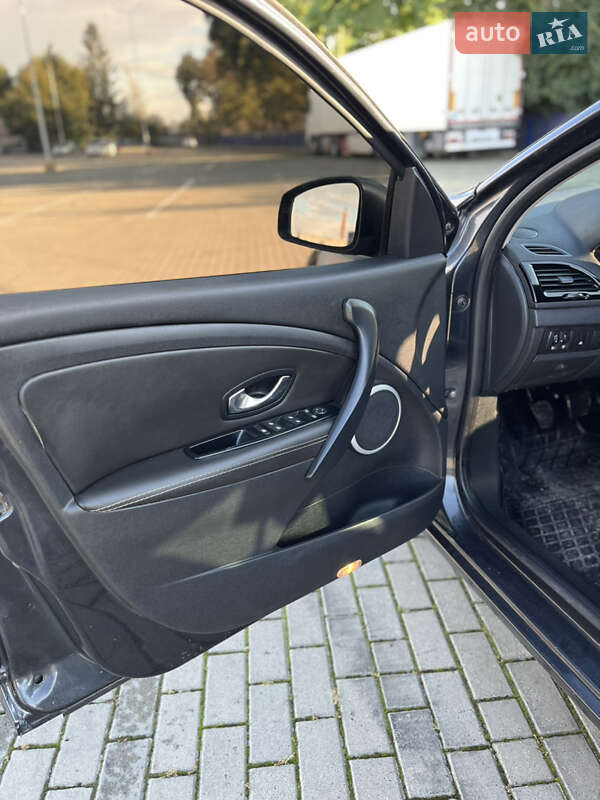 Хэтчбек Renault Megane 2011 в Тернополе