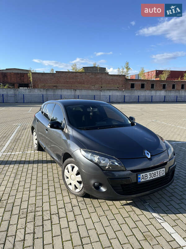 Хэтчбек Renault Megane 2011 в Тернополе