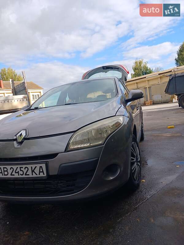 Хетчбек Renault Megane 2009 в Хмільнику