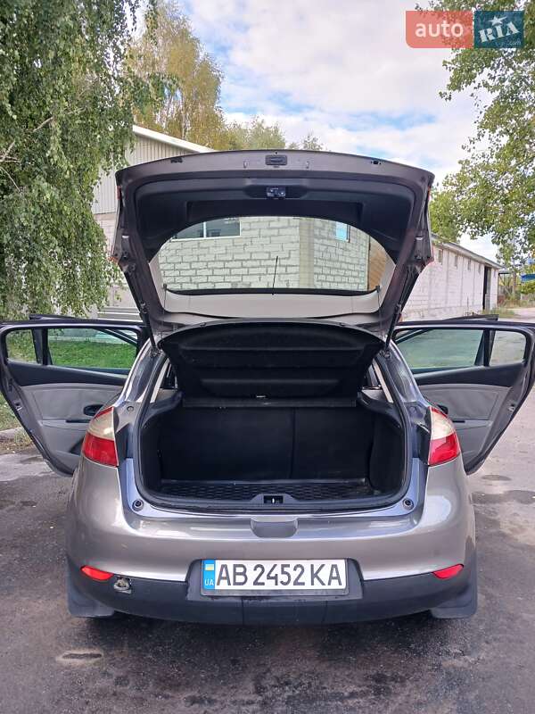 Хетчбек Renault Megane 2009 в Хмільнику