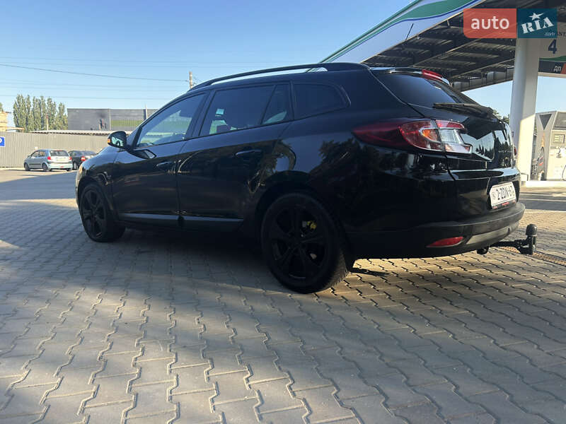Универсал Renault Megane 2010 в Чернигове