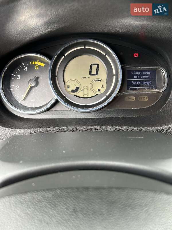 Універсал Renault Megane 2013 в Старокостянтинові фото 13 Універсал Renault Megane 2013 в Старокостянтинові